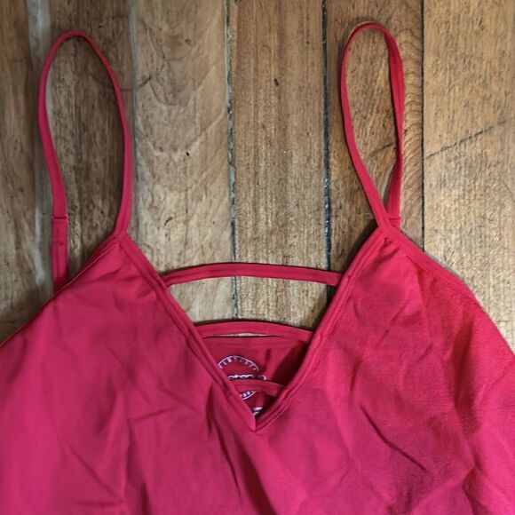One Step Up Women’s Red Spaghetti Strap Tank Top Size 1X/2X - Picture 2 of 5